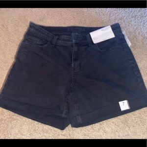 NWT black jean shorts